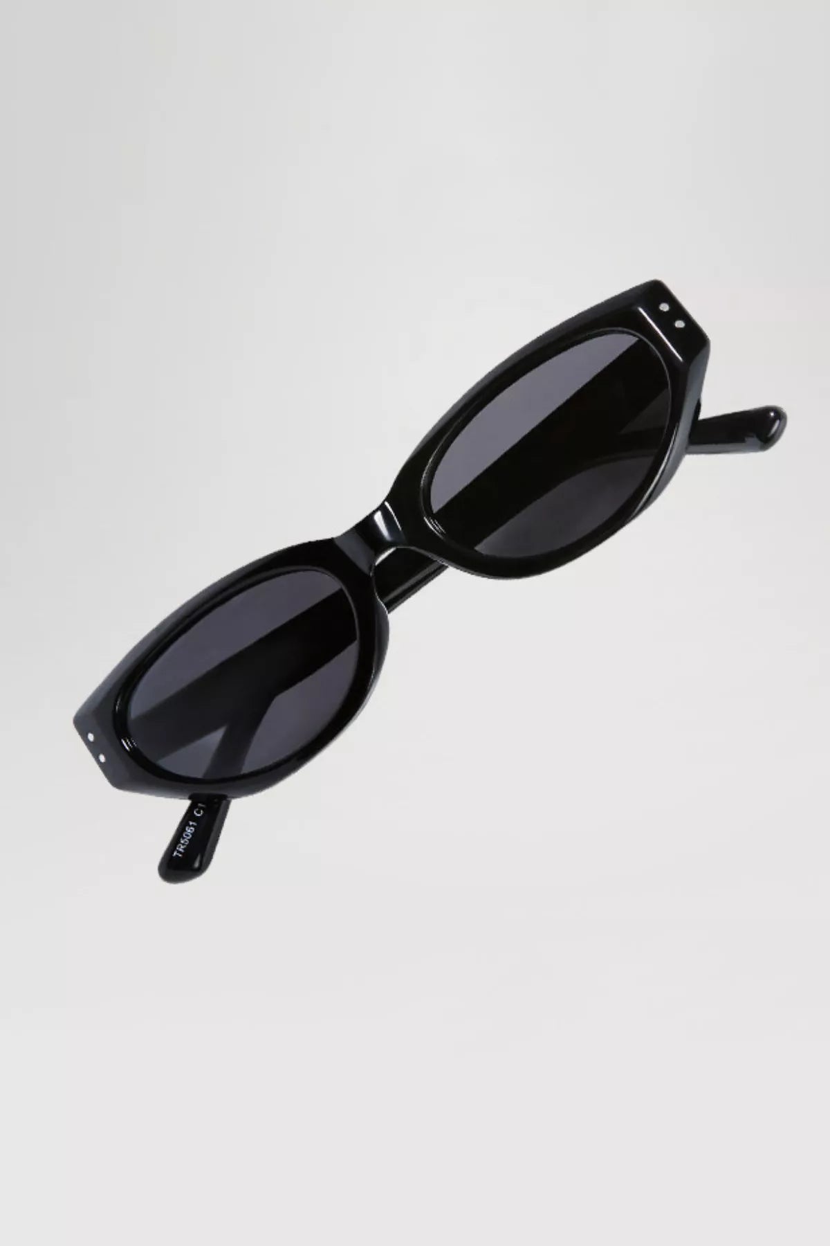 Retro Oval Frame Sunglasses